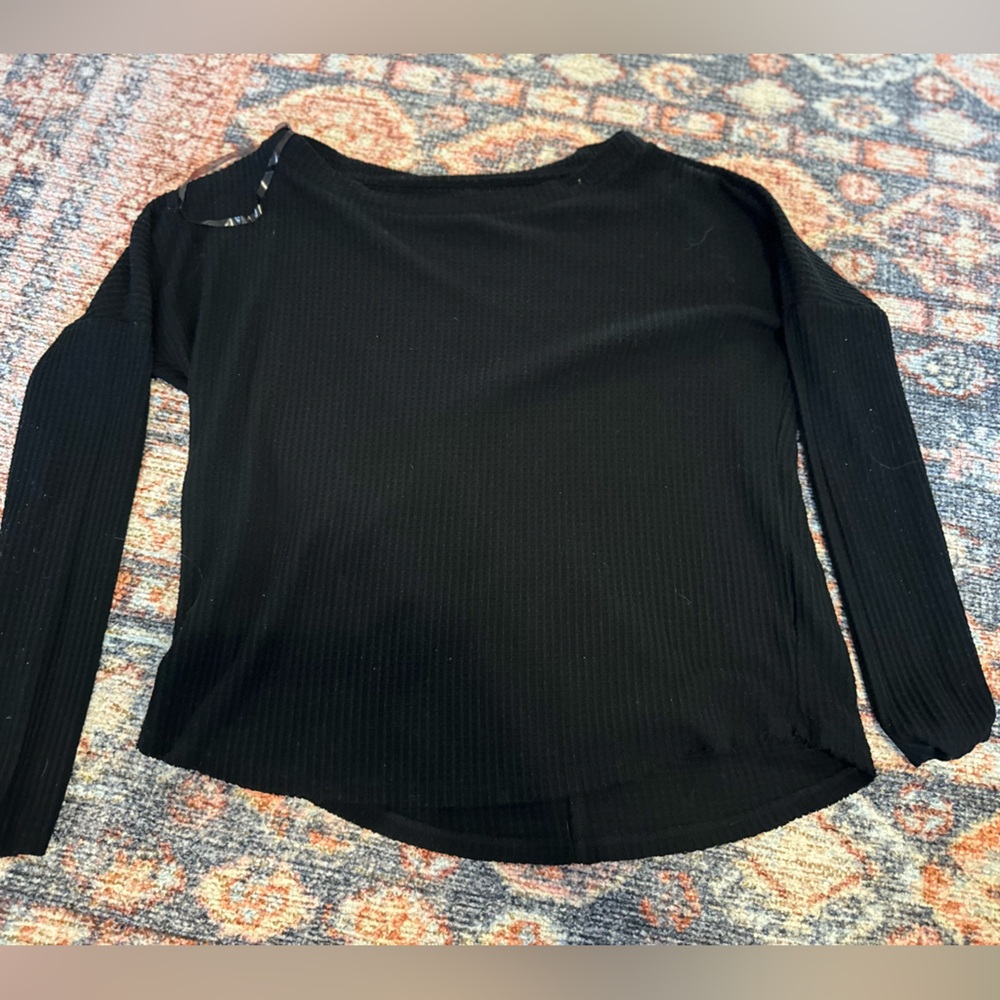 aéropostale women’s black sweater size small